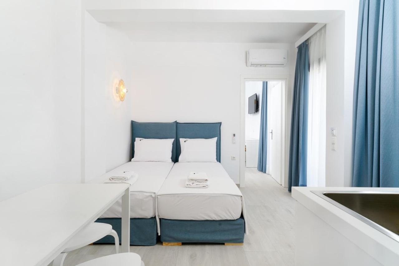 Filoxenia Luxury Apartments โปตอส ภายนอก รูปภาพ